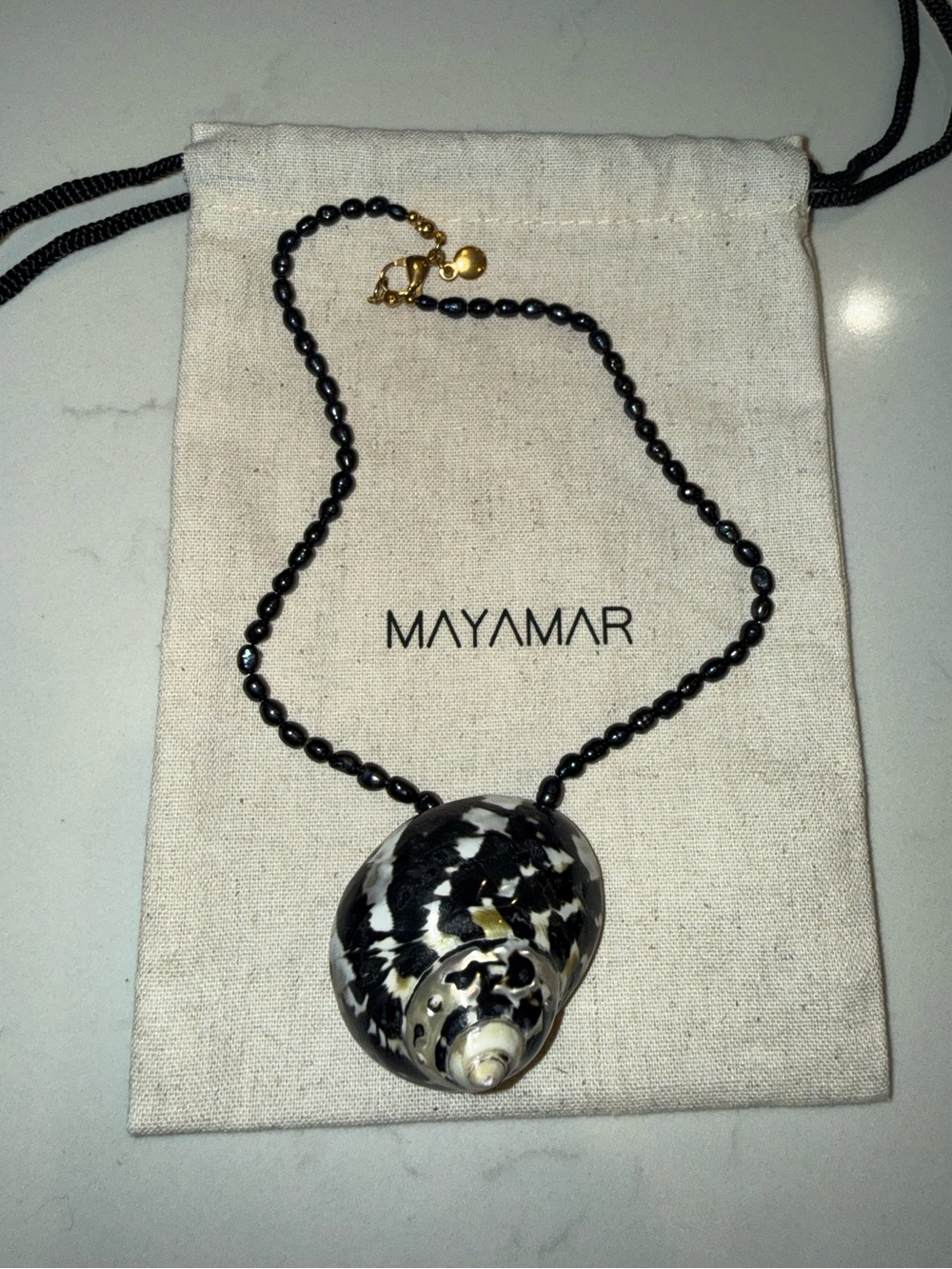 NEW Mayamar Black Onyx Beaded Shell Pendant Necklace Coastal Boho - Picture 1 of 8
